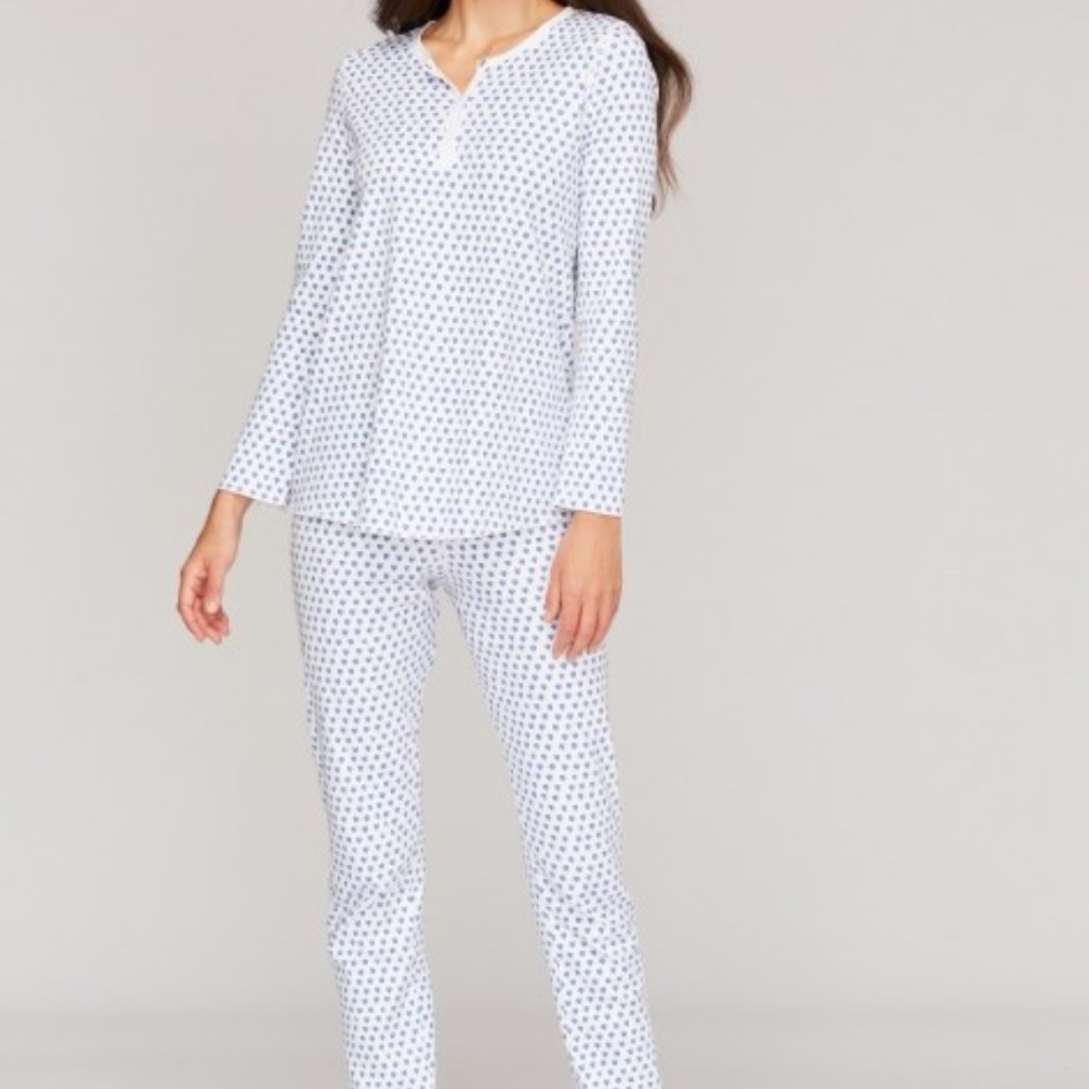 Roller Rabbit - BLUE HEARTS PAJAMAS - top and bottom - Size Small ($118)